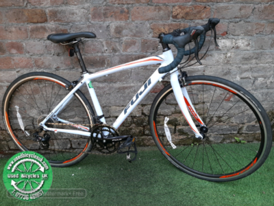 Fuji Finest 2.3 Road bike. XS 49cm, 14 